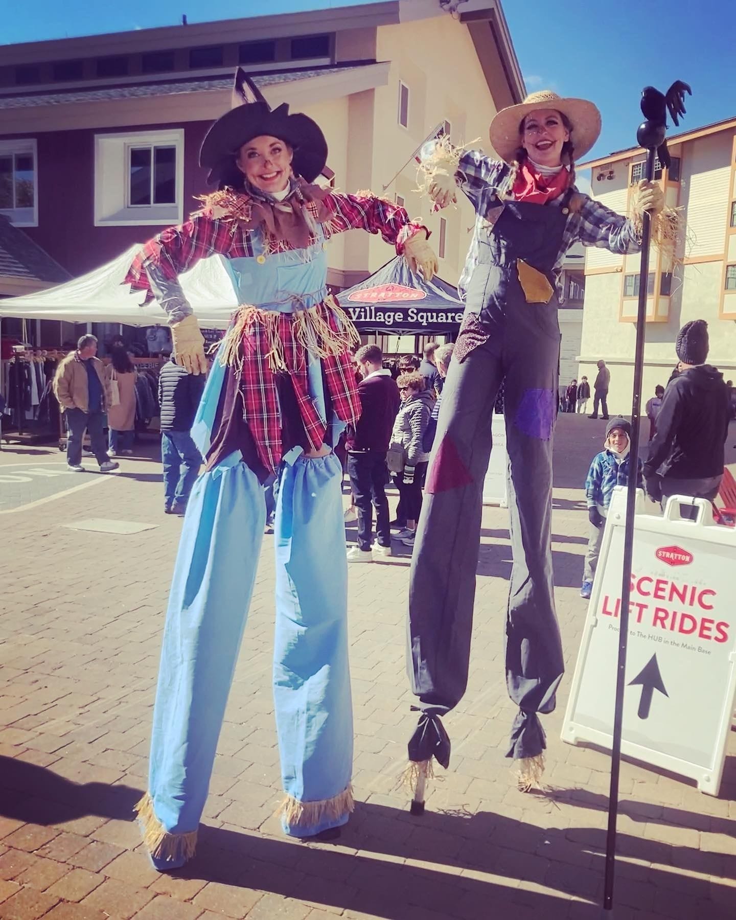 Stilt Walker,Scarcrow, fall festival, entertainment, baltimore, DC, NYC, Stilts, Family,